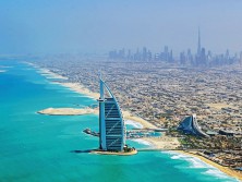 Spojen Arabsk Emirty letecky z Prahy na 5 dn