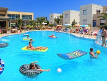 Meropi Hotel & Apartments